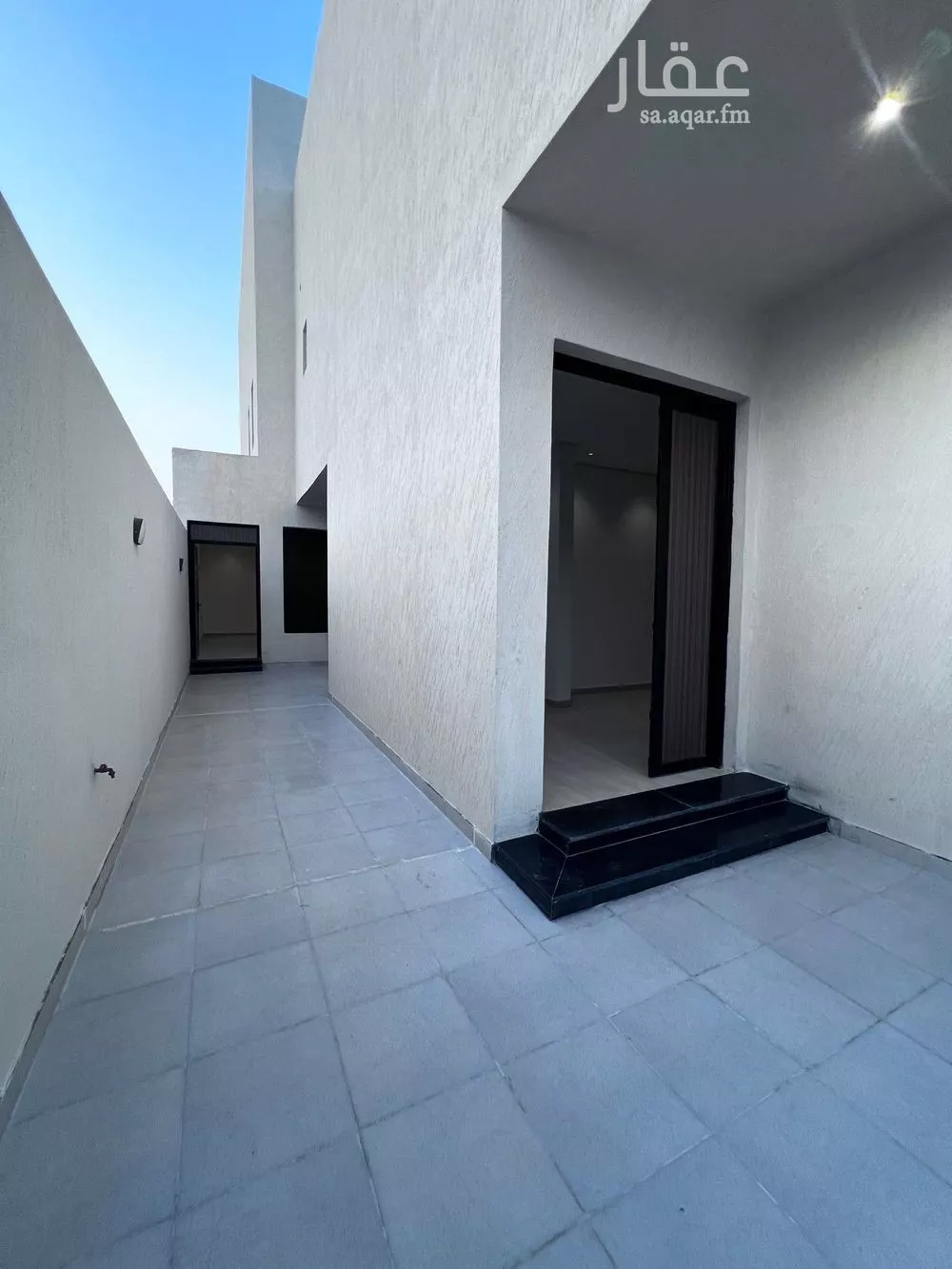 فيلا 9 غرف في الشعلة 4