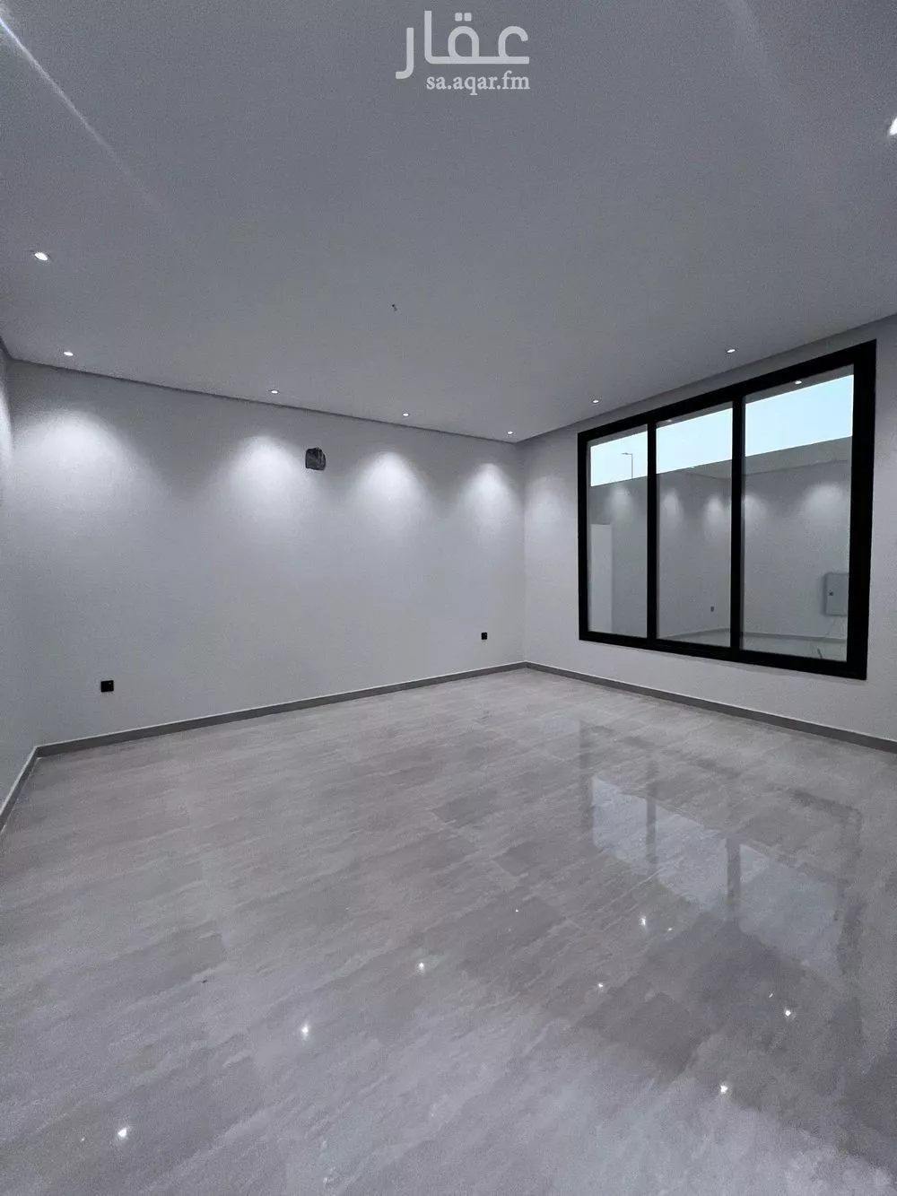 فيلا 9 غرف في الشعلة 5