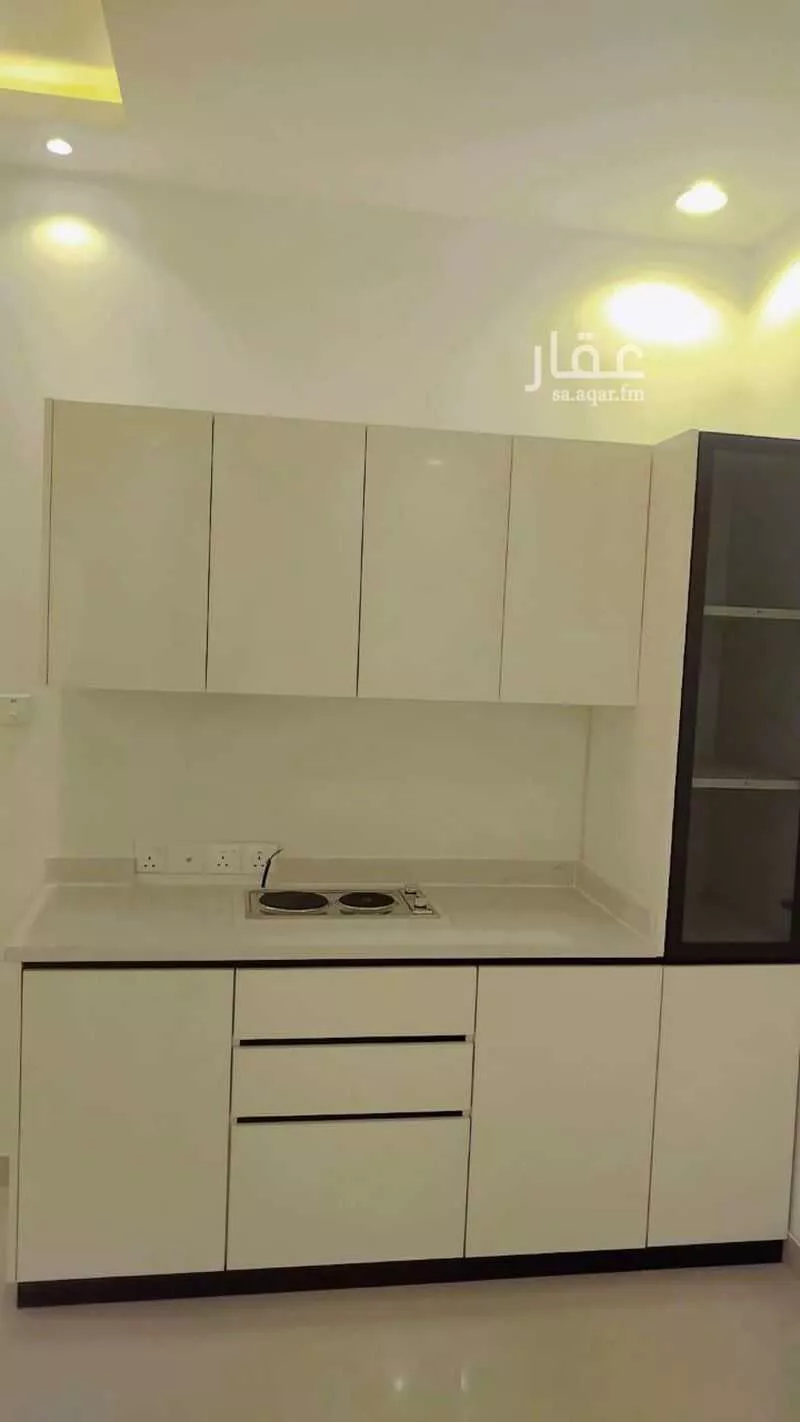2 bedroom building in Al Mahdiyyah, Riyadh 4