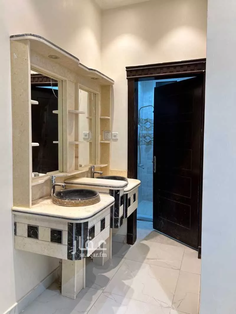 3 bedroom floor in Badr 4