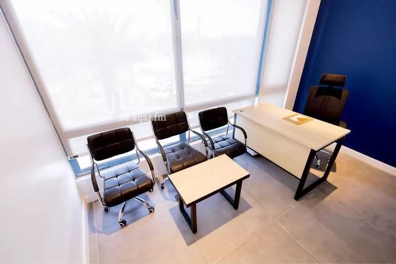 مكتب 5000 م² في الدريهمية 4