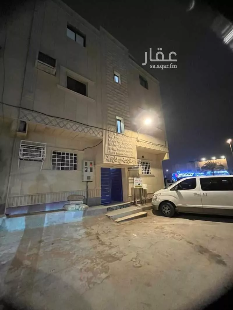 عمارة 93 م² في الشرفية 4