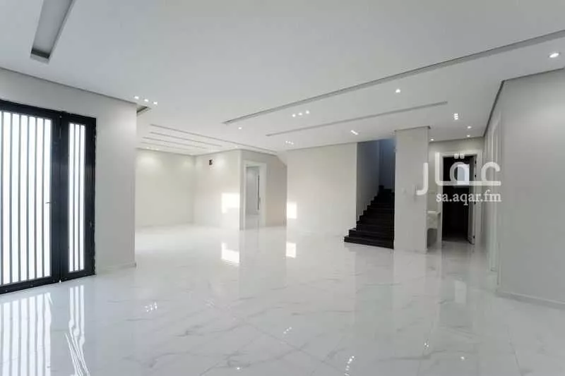 فيلا 7 غرف في الأمل 3