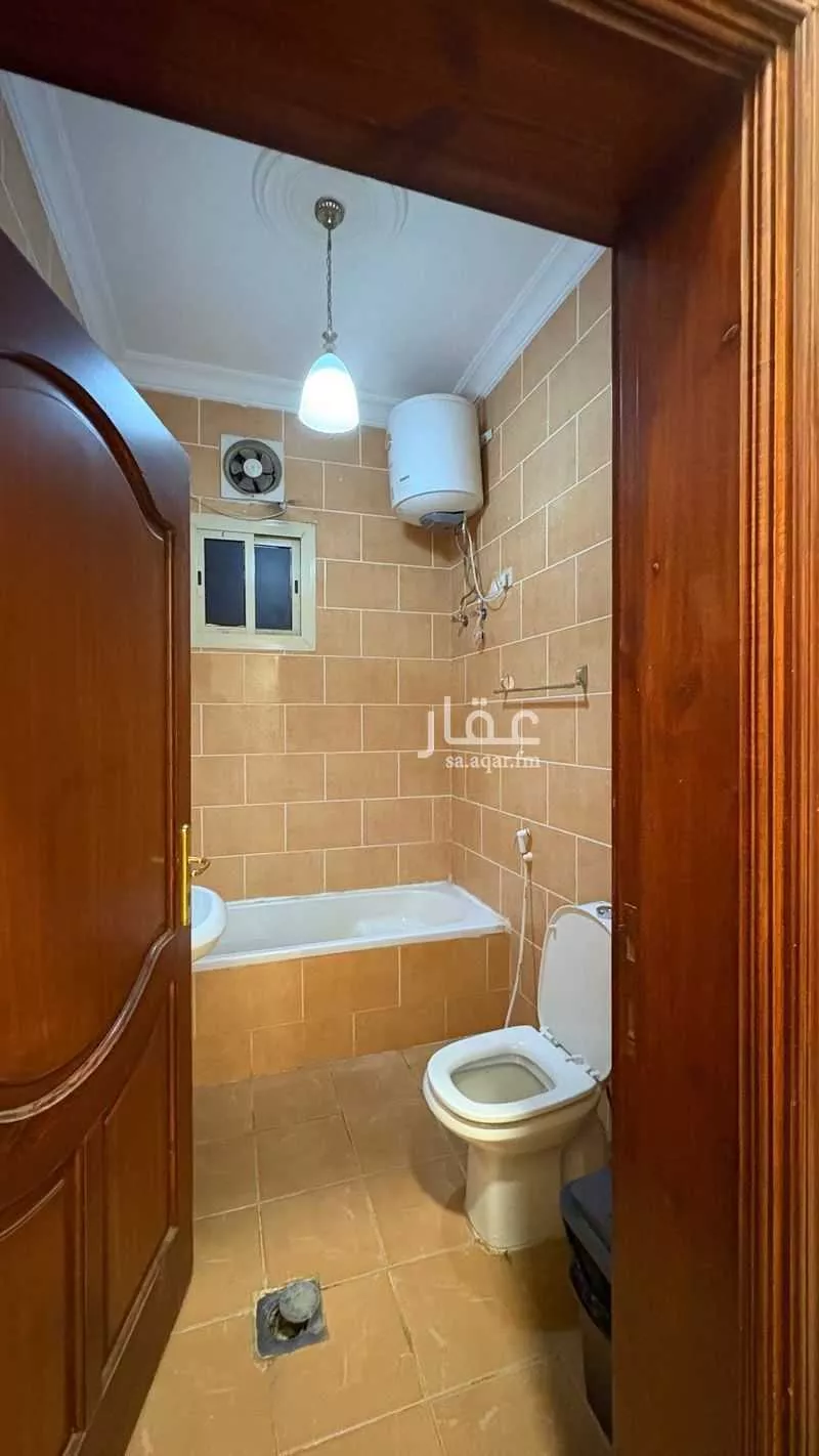 2 bedroom apartment in Al Khalidiyyah, Madinah 9