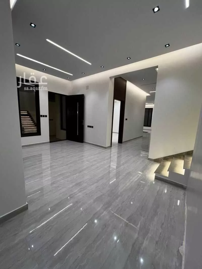 10 bedroom villa in Dhahrat Laban 4