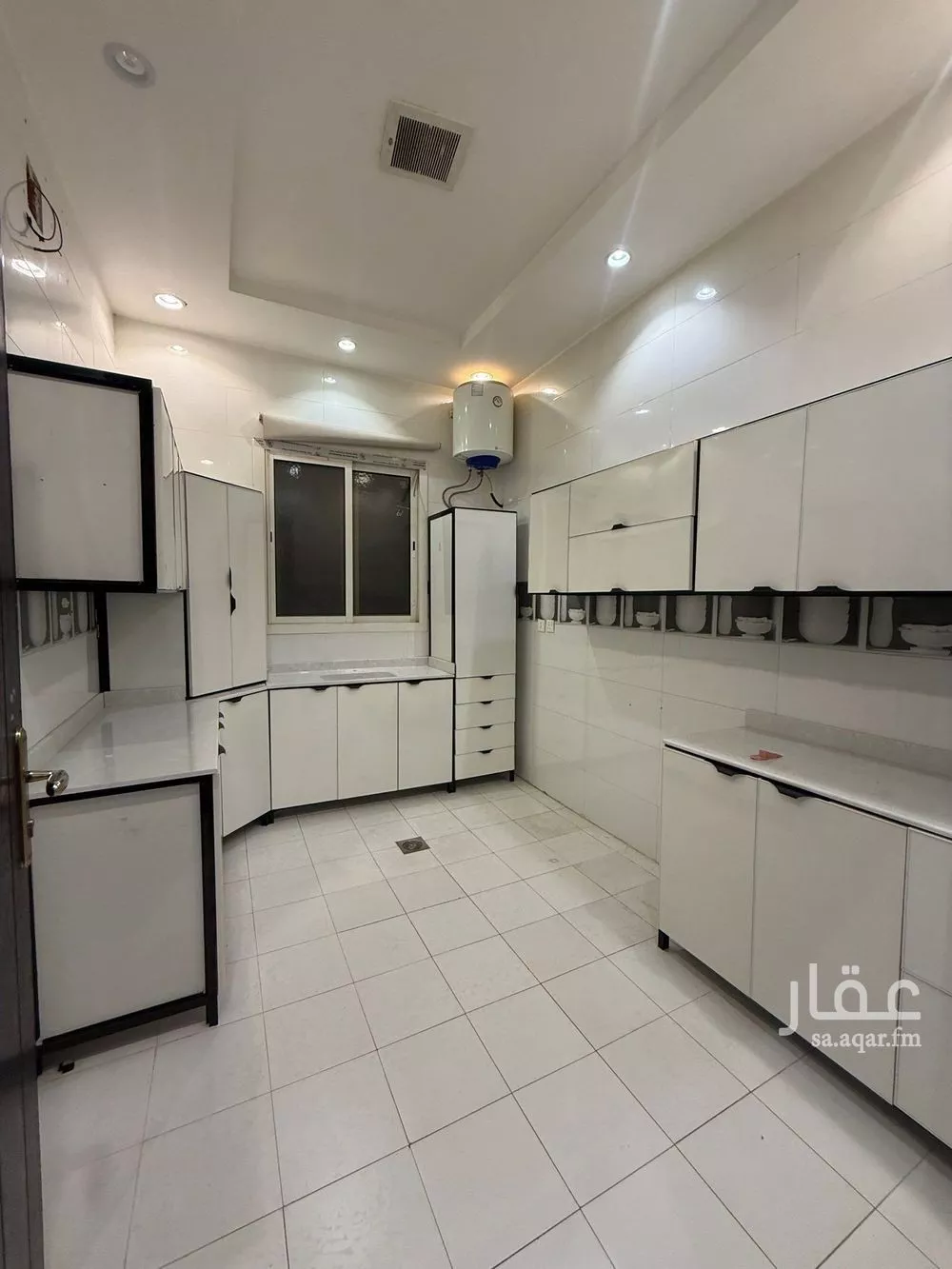 دور 3 غرف في العارض 3