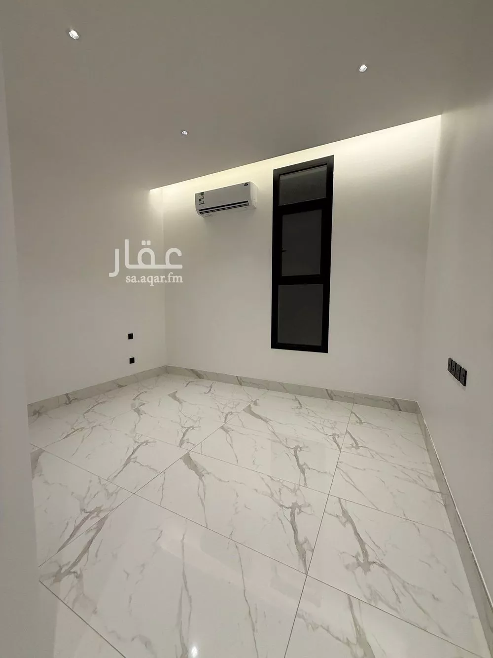 دور 5 غرف في العارض 4