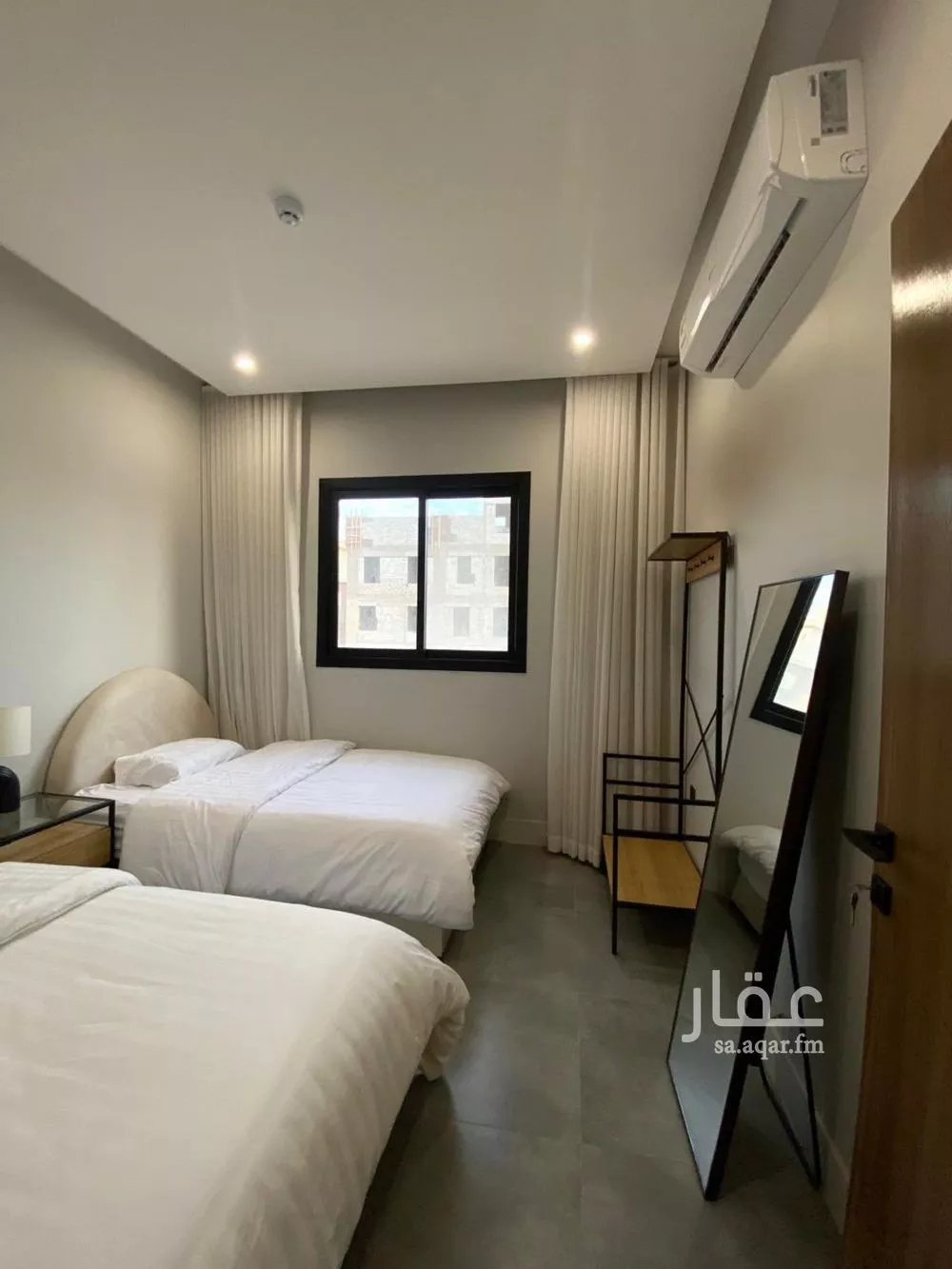 شقة 4 غرف في النرجس 5