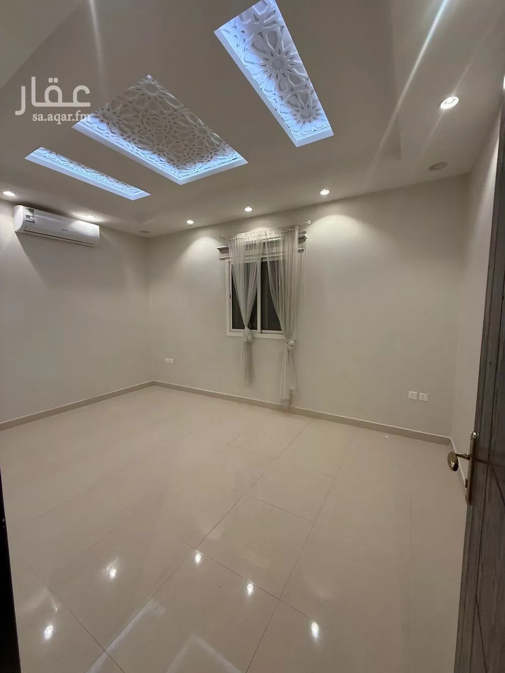 دور 3 غرف في العارض 5