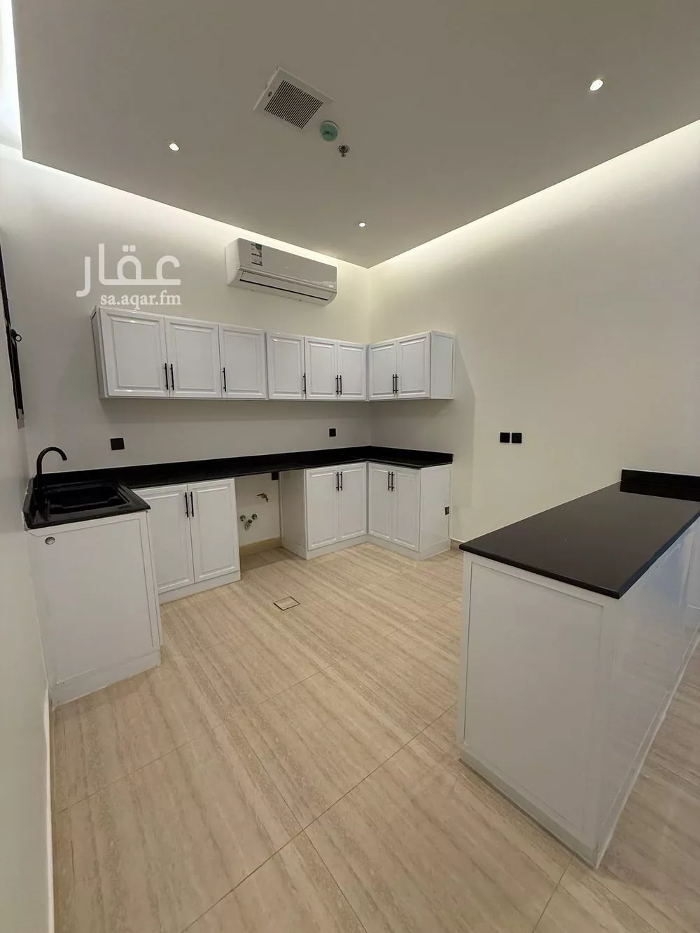 شقة 2 غرف في العارض 5