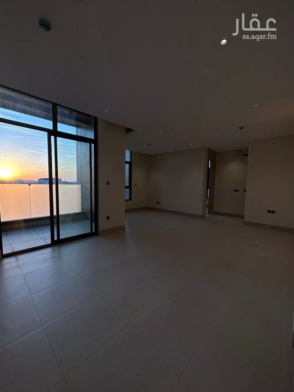 4 bedroom apartment in Al Aridh, Riyadh 6