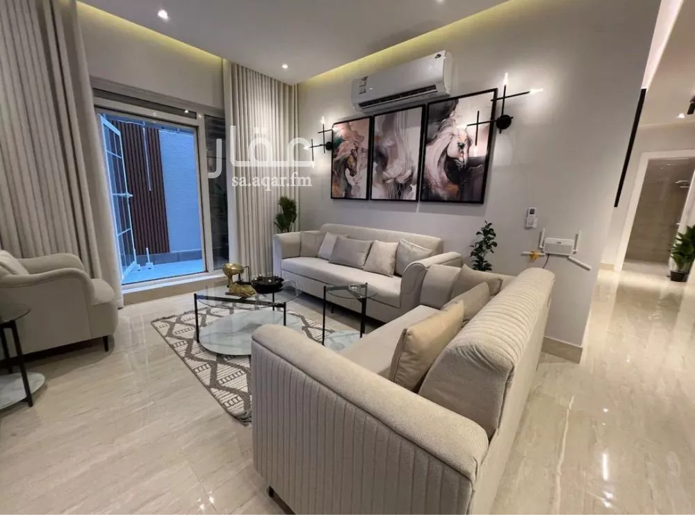 5 bedroom apartment in Al Yasmin, Riyadh 7