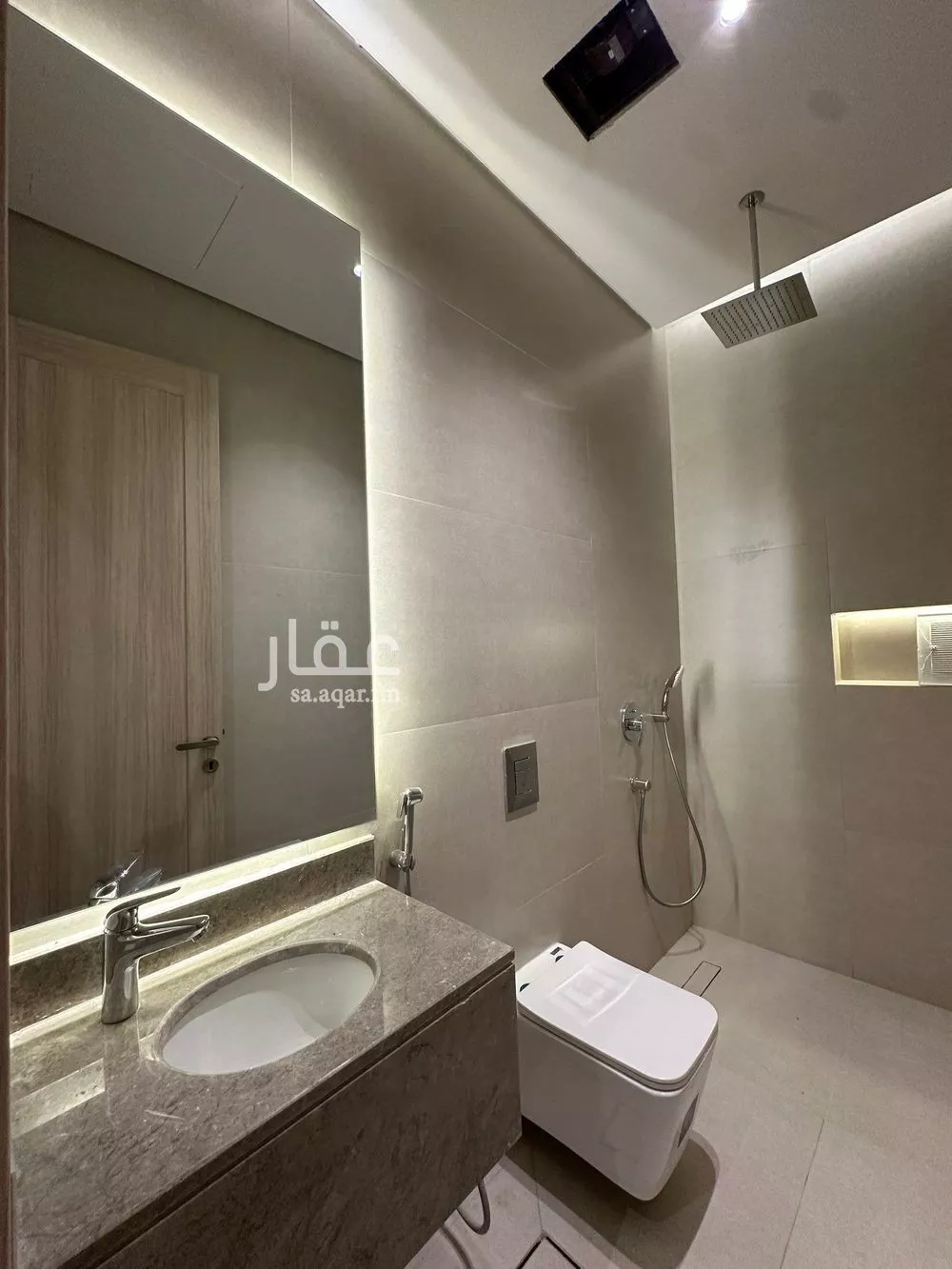 3 bedroom floor in Al Narjis 5