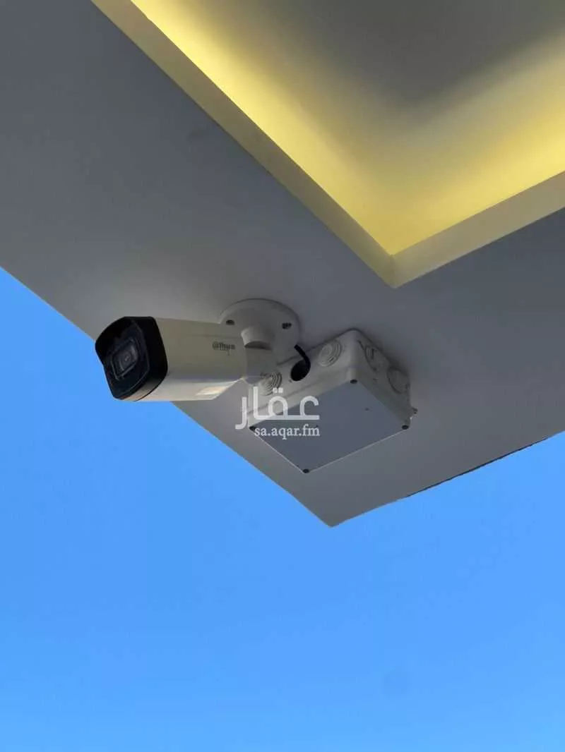 شقة 4 غرف في النزهة 5