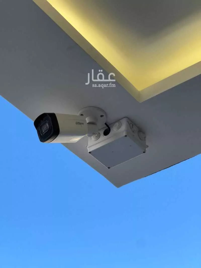 شقة 4 غرف في النزهة 5