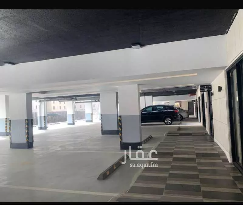 شقة 4 غرف في الحمرا 3