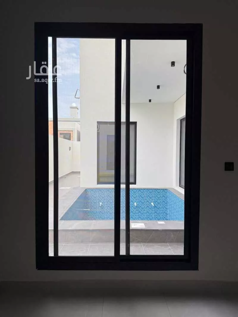 فيلا 7 غرف في الزمرد 3