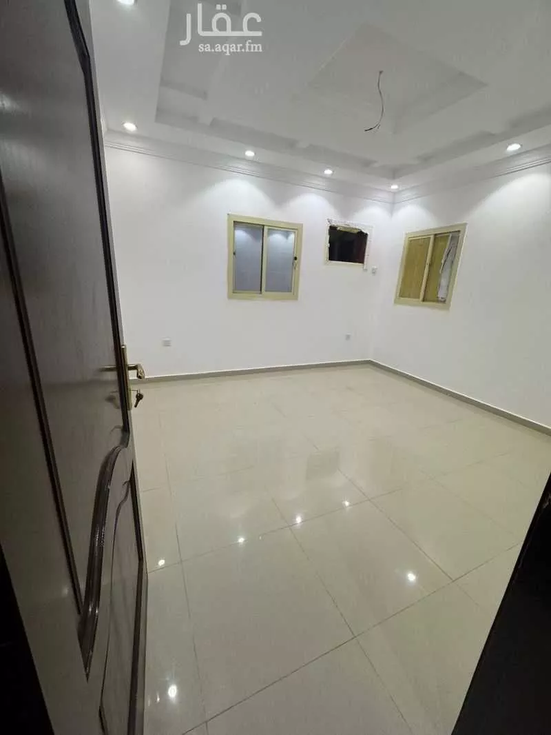 2 bedroom apartment in Al Bawadi 4