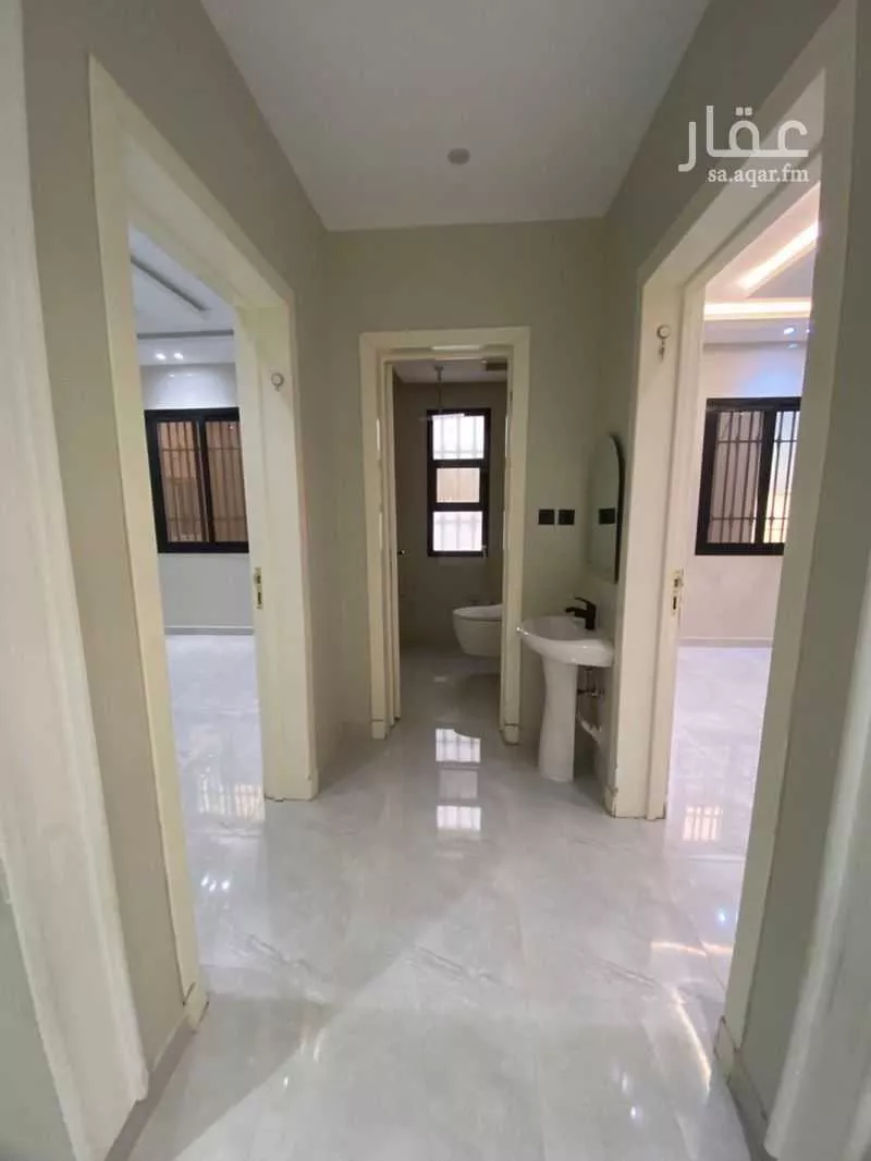 شقة 5 غرف في ظهرة لبن، الرياض 17