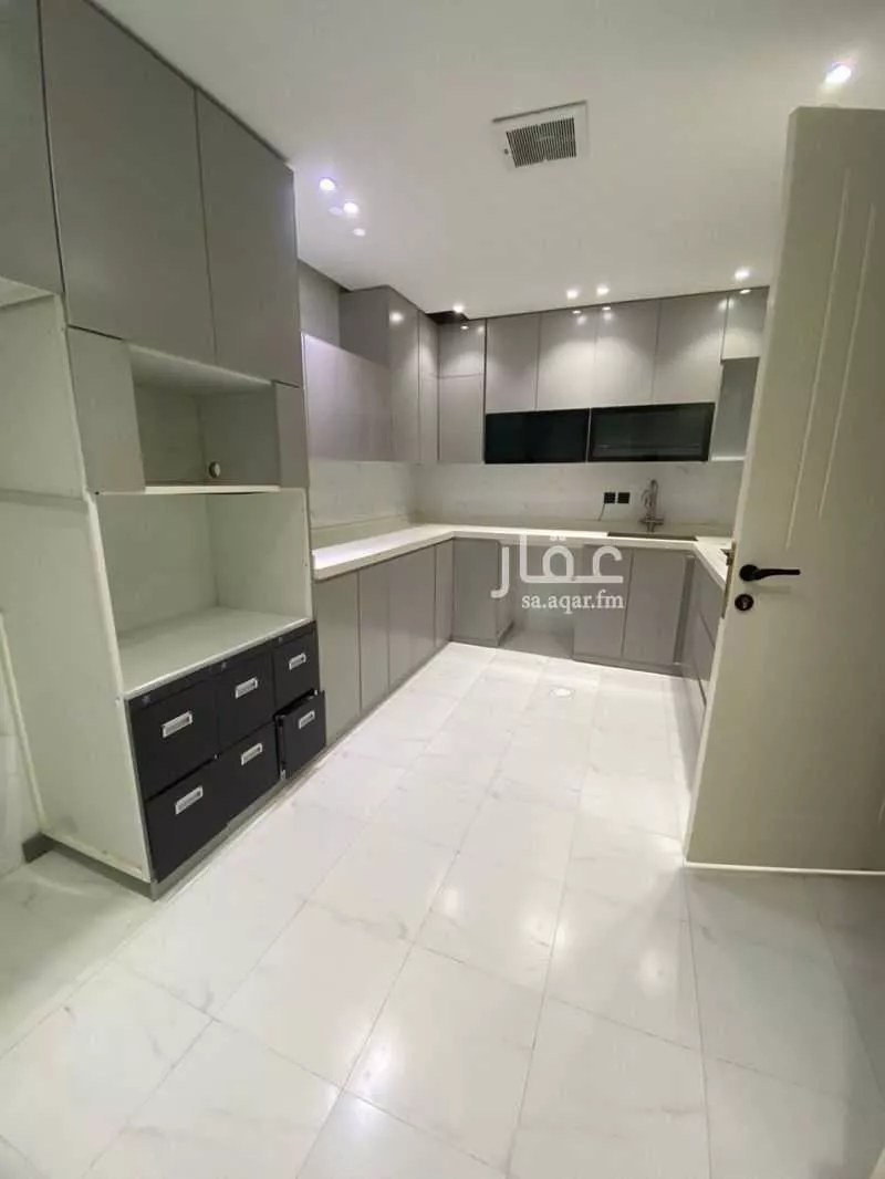 شقة 5 غرف في ظهرة لبن، الرياض 5