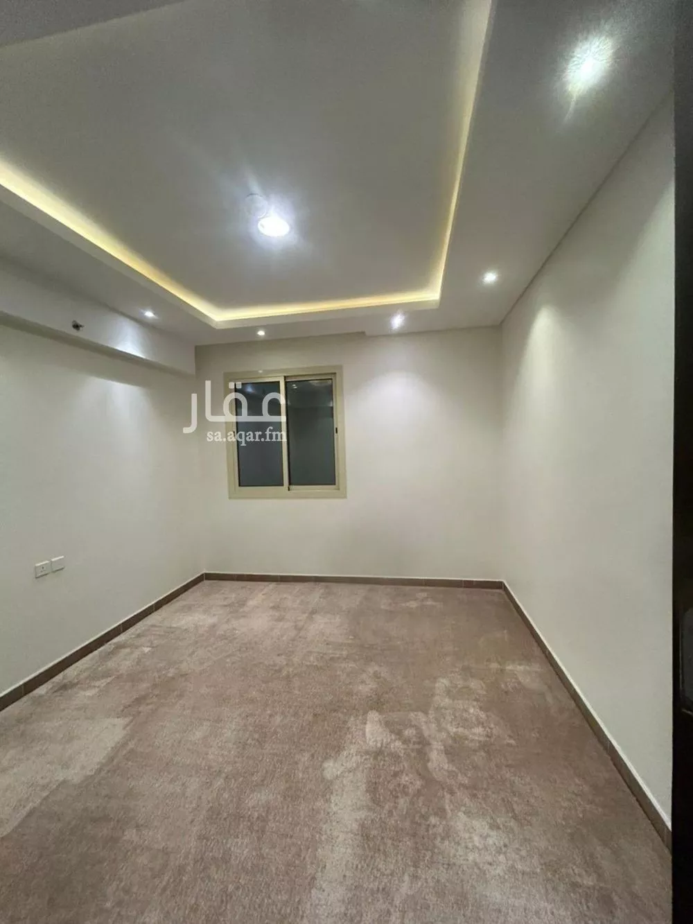 شقة 3 غرف في الملقا 5