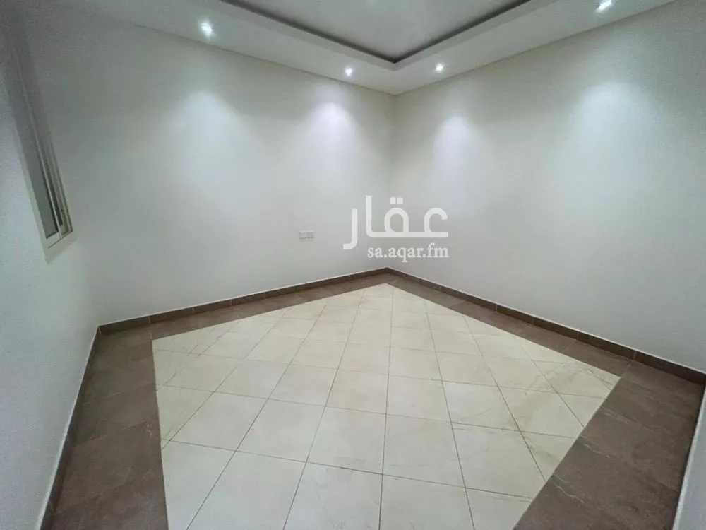 شقة 3 غرف في الملقا 2