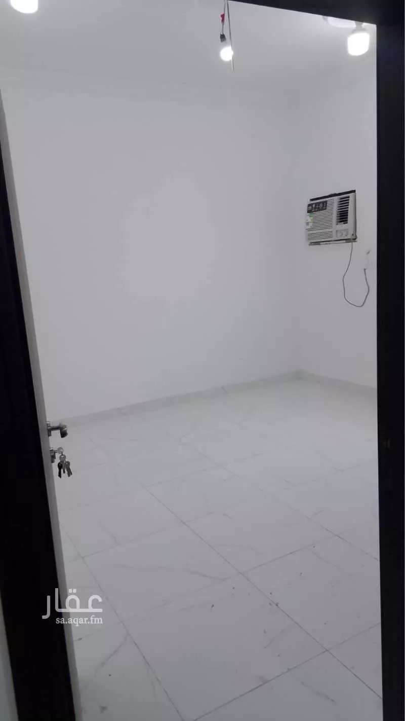 900 sqm building in Al Bashaer 4