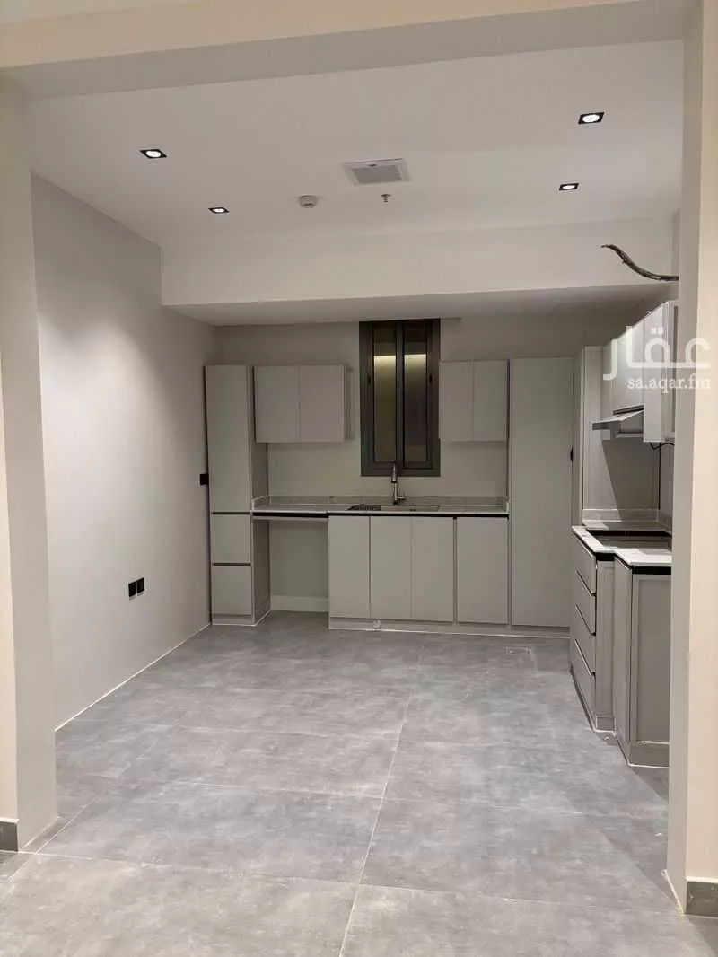 4 bedroom apartment in Al Rimal, Riyadh 5