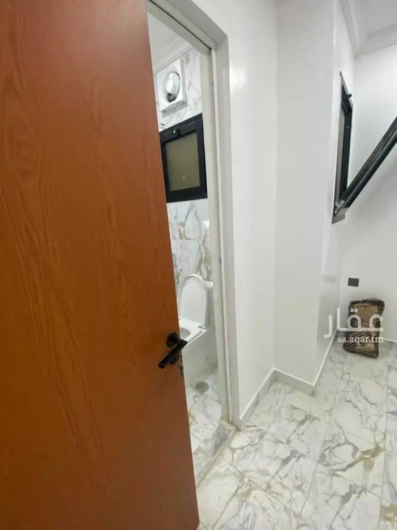 6 bedroom apartment in Prince Abdulmajeed 4