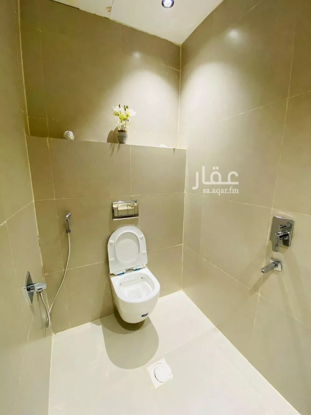 فيلا 5 غرف في ديراب 4