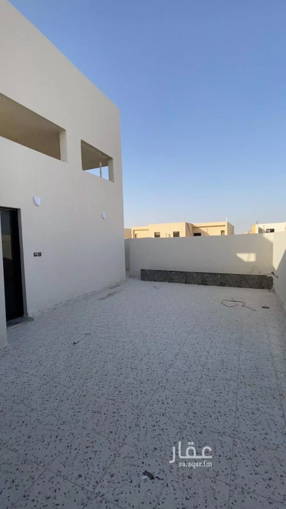 فيلا 4 غرف في ديراب 4