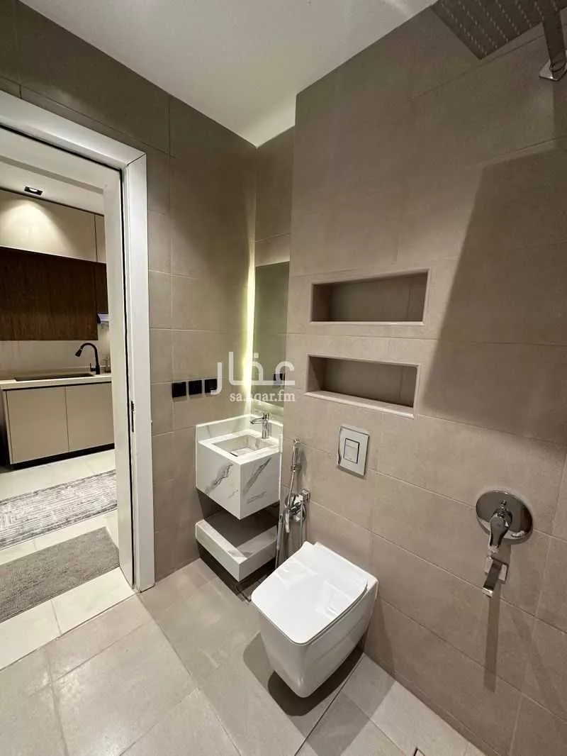 1 bedroom apartment in Granada 4