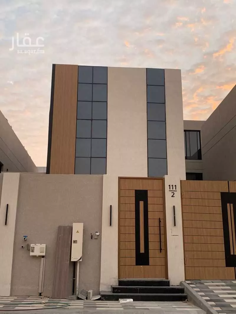 فيلا 6 غرف في الشعلة 3