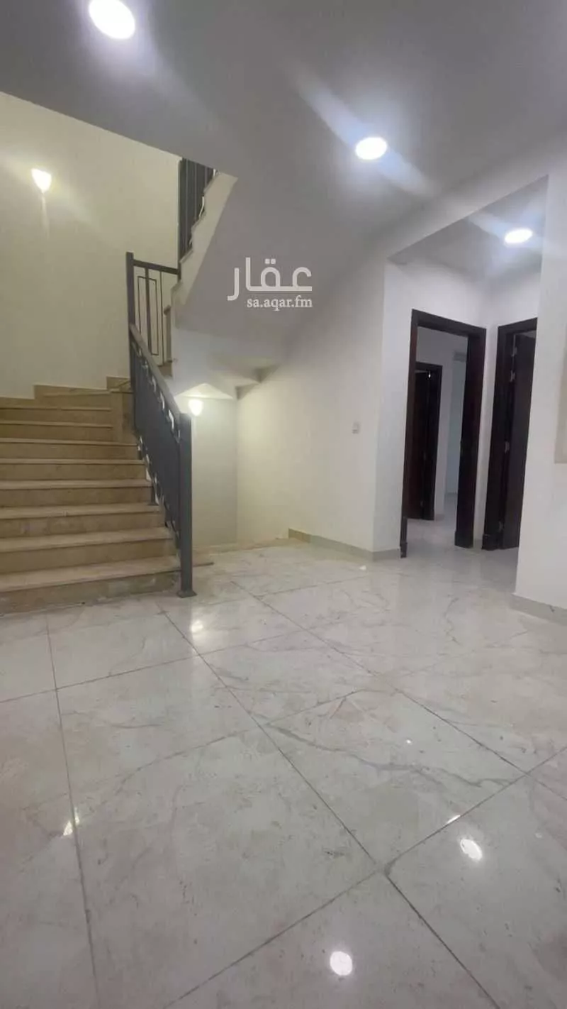 فيلا 6 غرف في الأمل 3