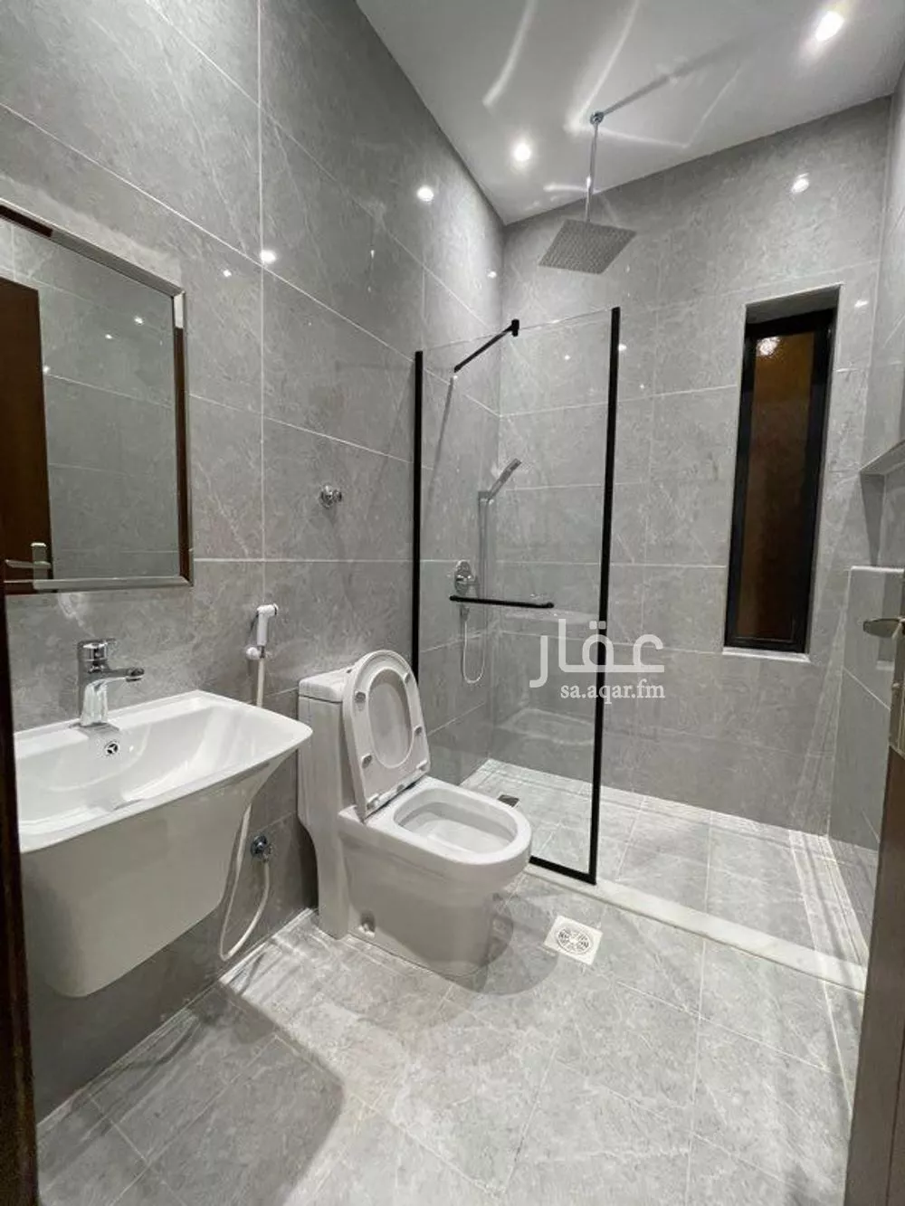 4 bedroom apartment in Al Aziziyah, Jeddah 10