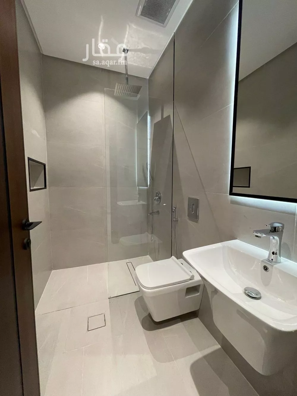 4 bedroom apartment in Al Salamah 4