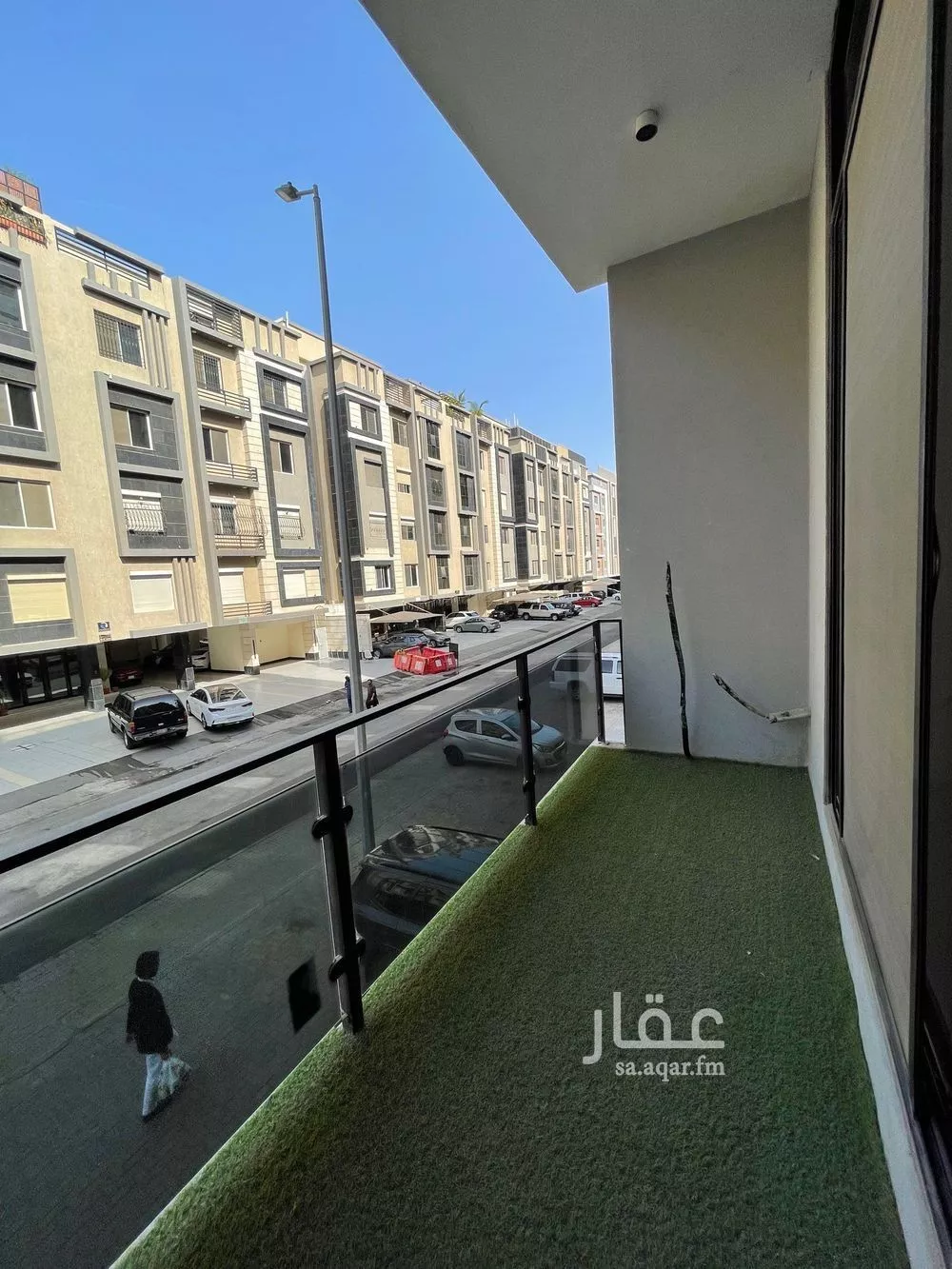 شقة 6 غرف في الورود 1