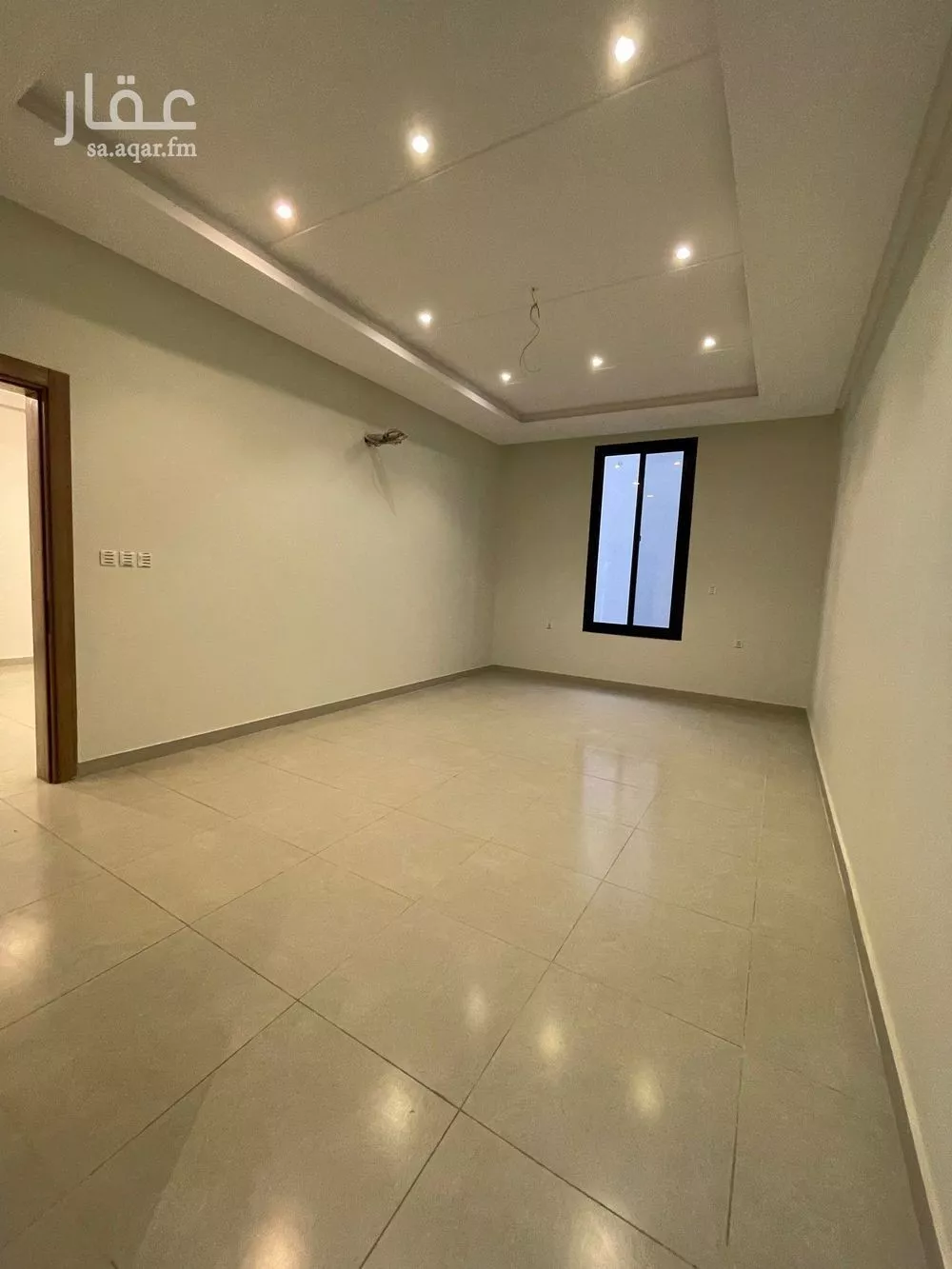 شقة 5 غرف في الورود 3