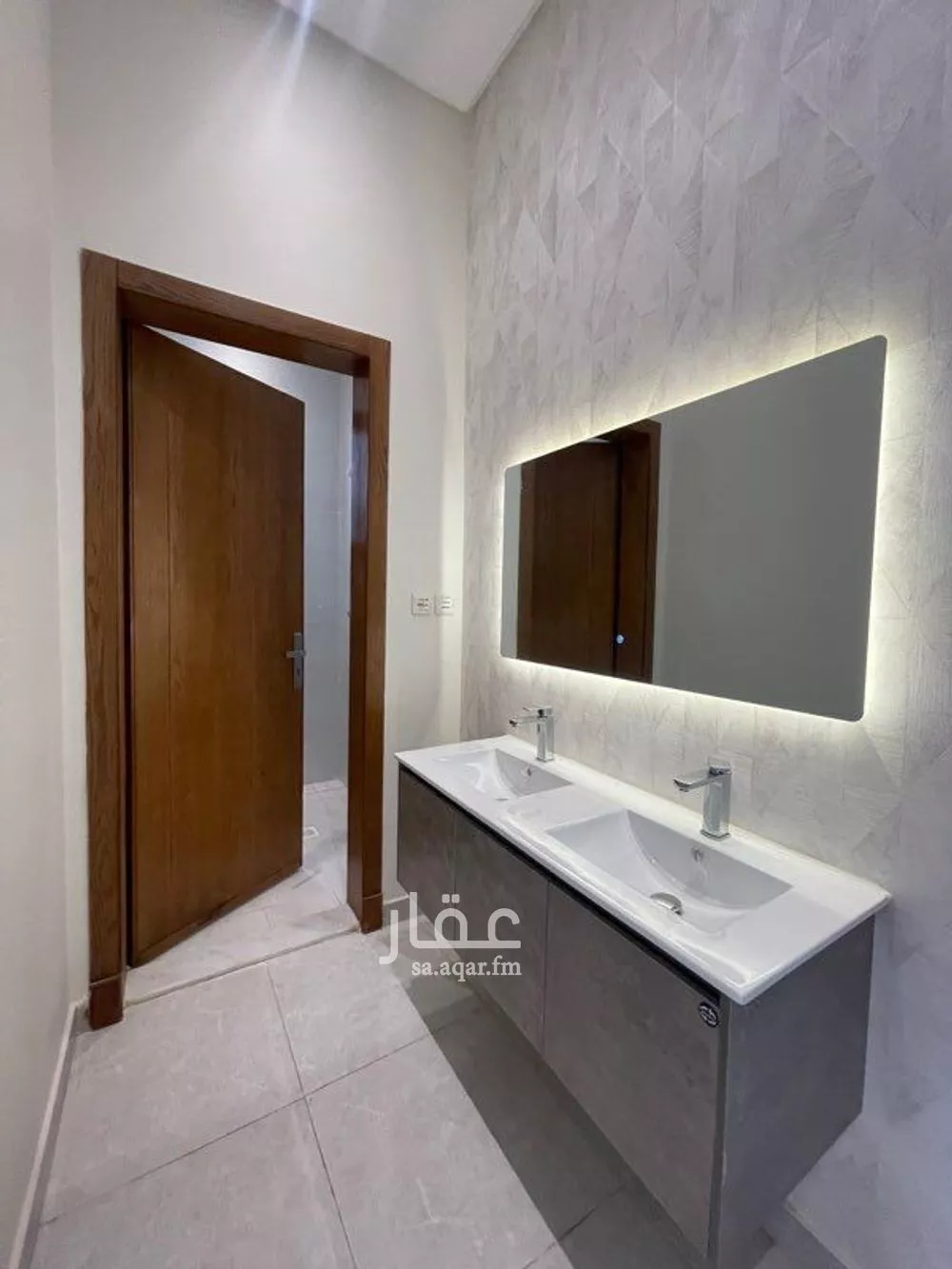 شقة 5 غرف في المروة 4