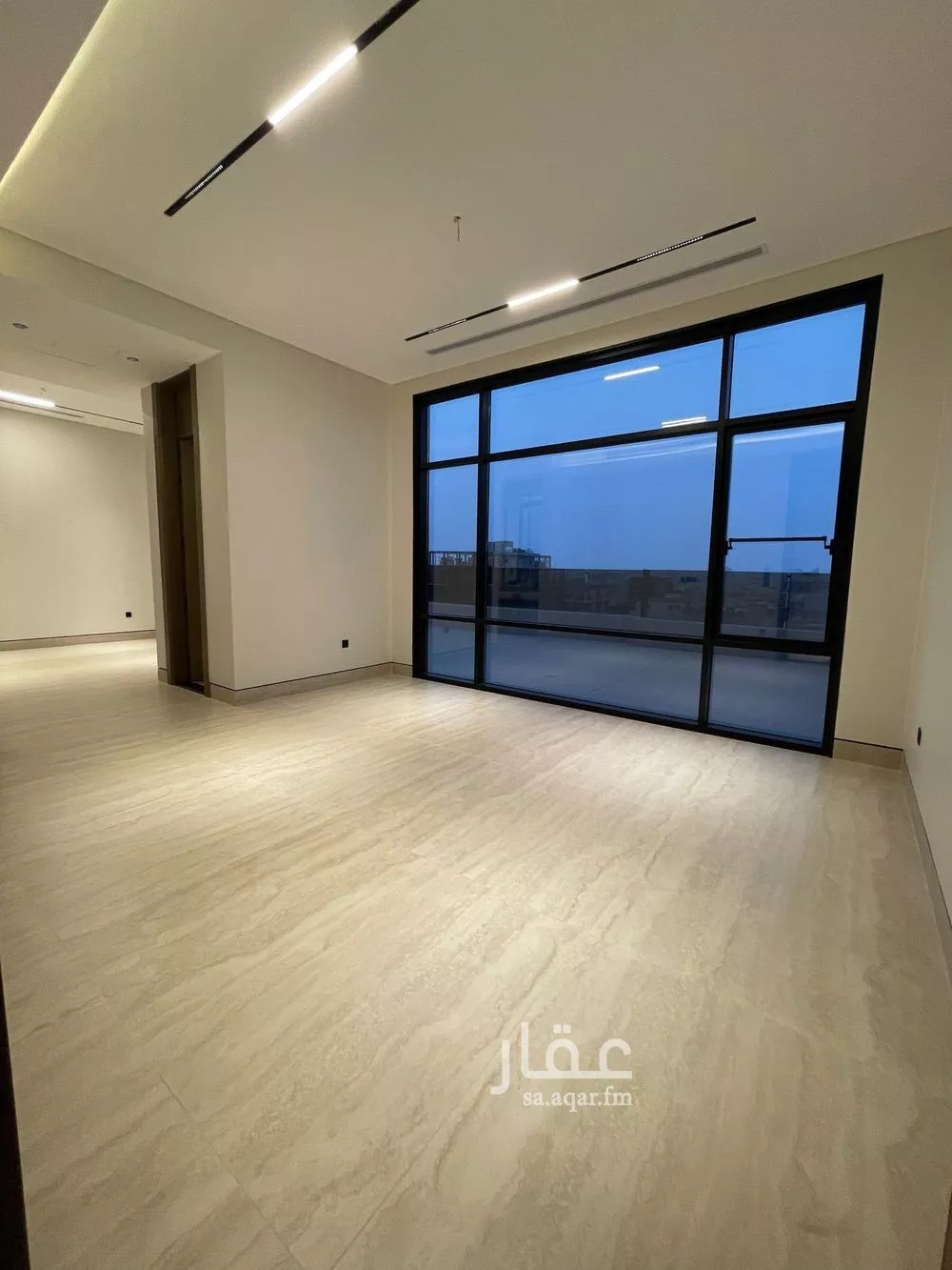 شقة 6 غرف في الحمراء 5