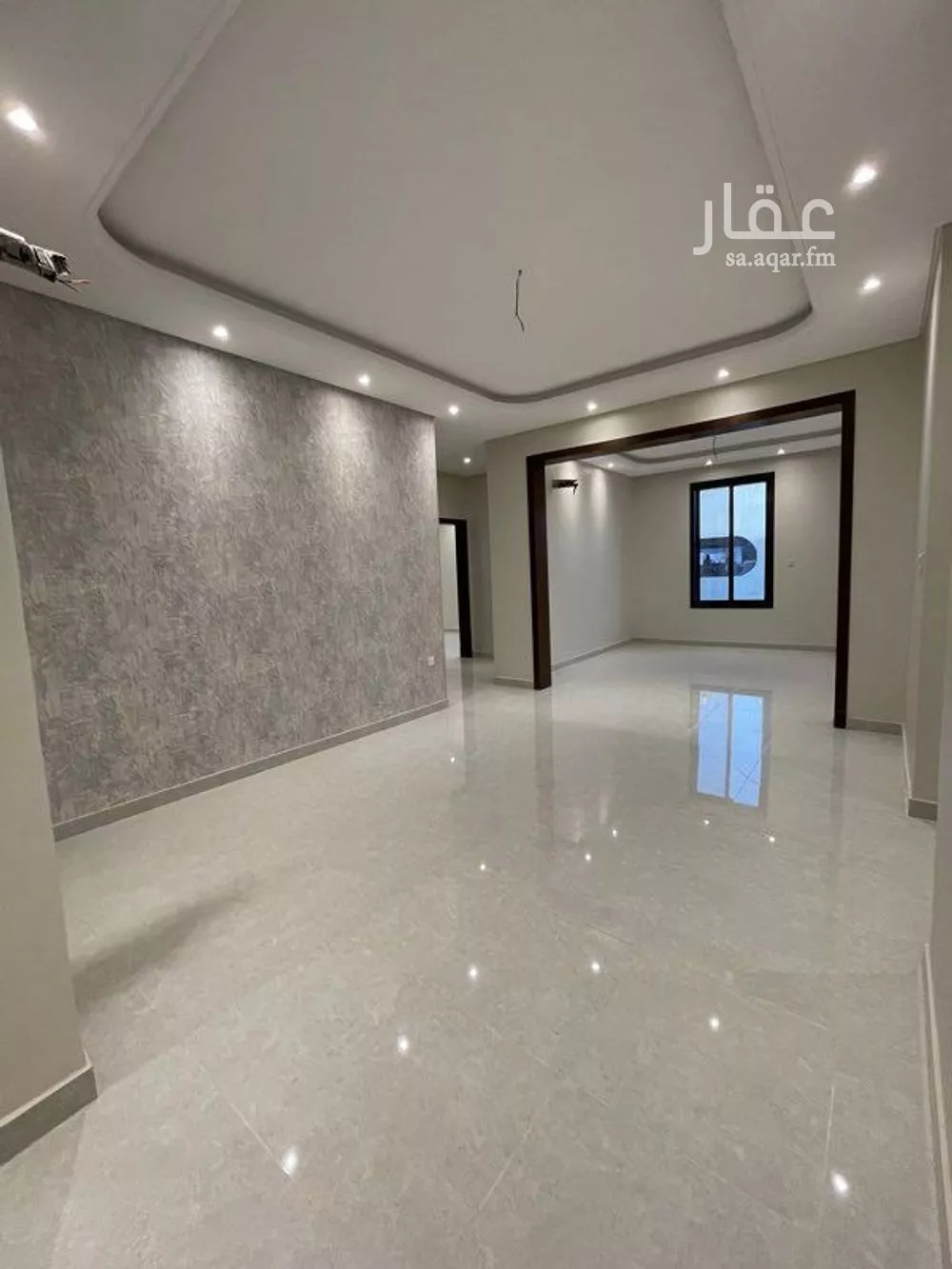 شقة 5 غرف في العزيزية 1