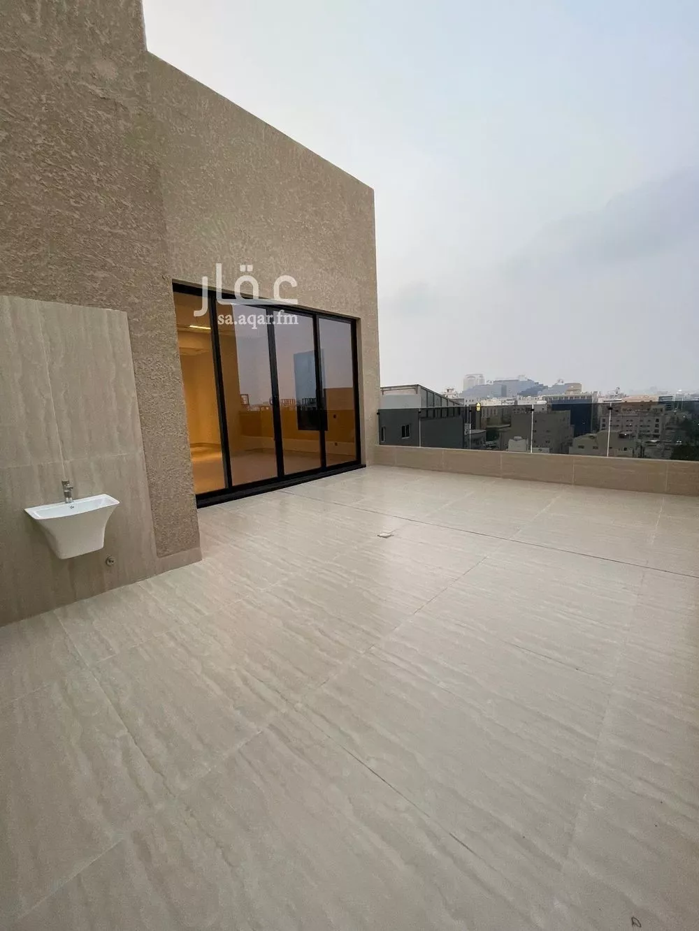 شقة 5 غرف في الحمراء 2