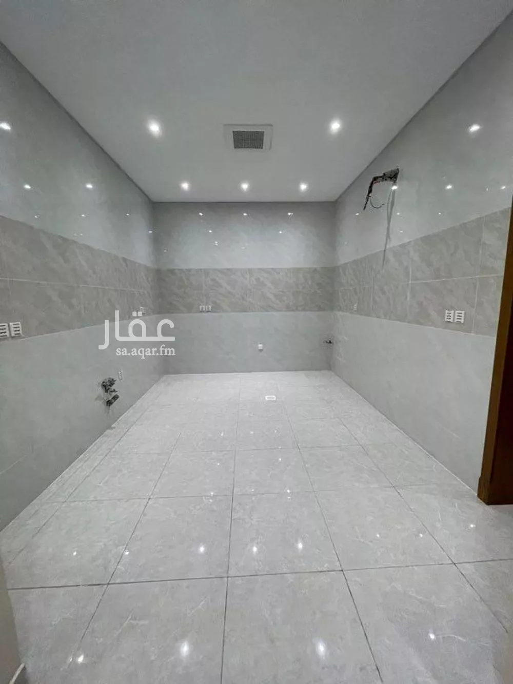 شقة 5 غرف في المروة 4