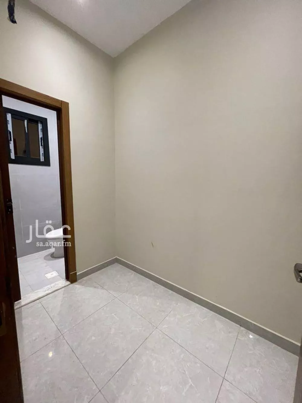 شقة 5 غرف في المروة 5