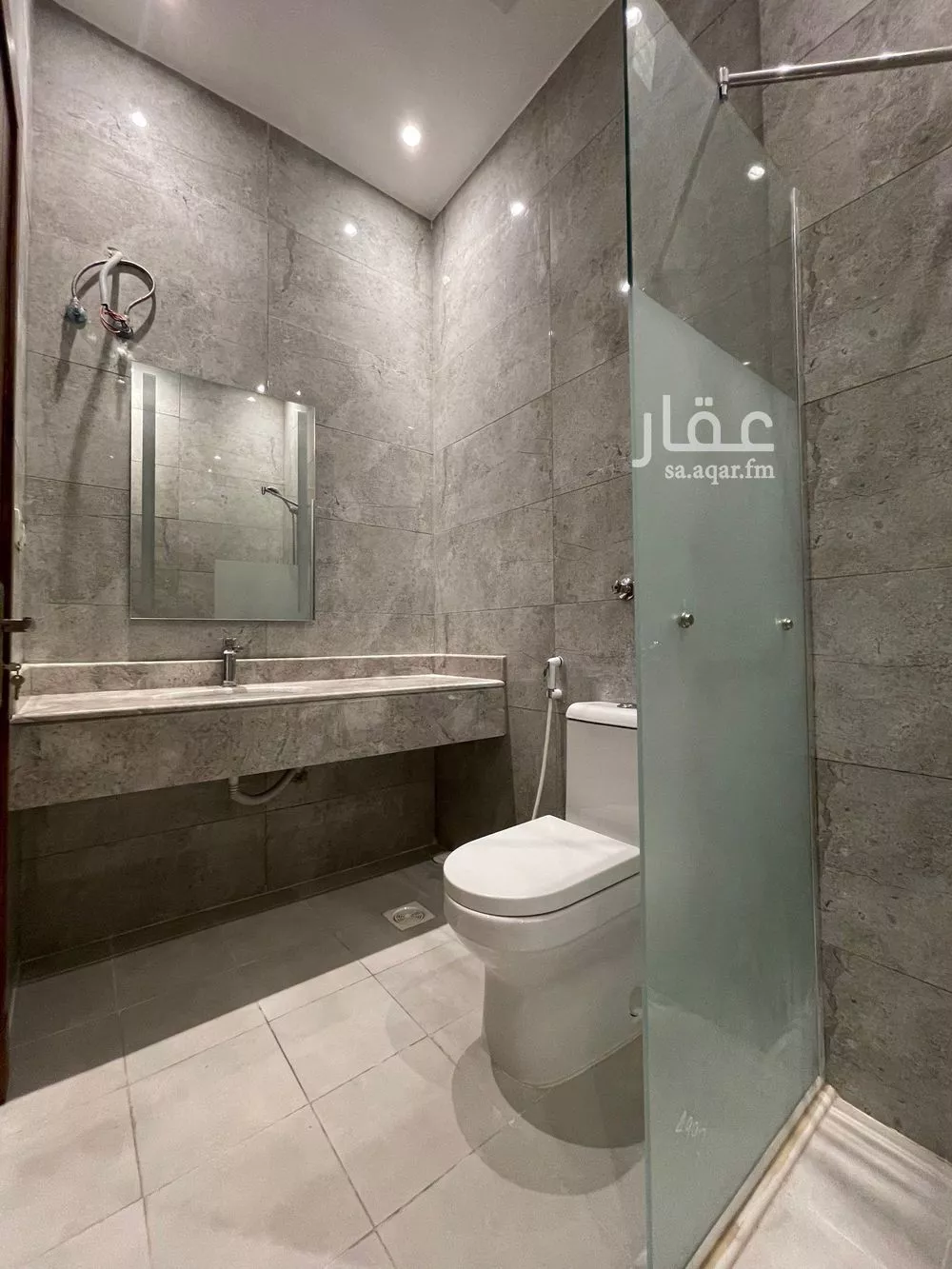 شقة 6 غرف في المروة 3