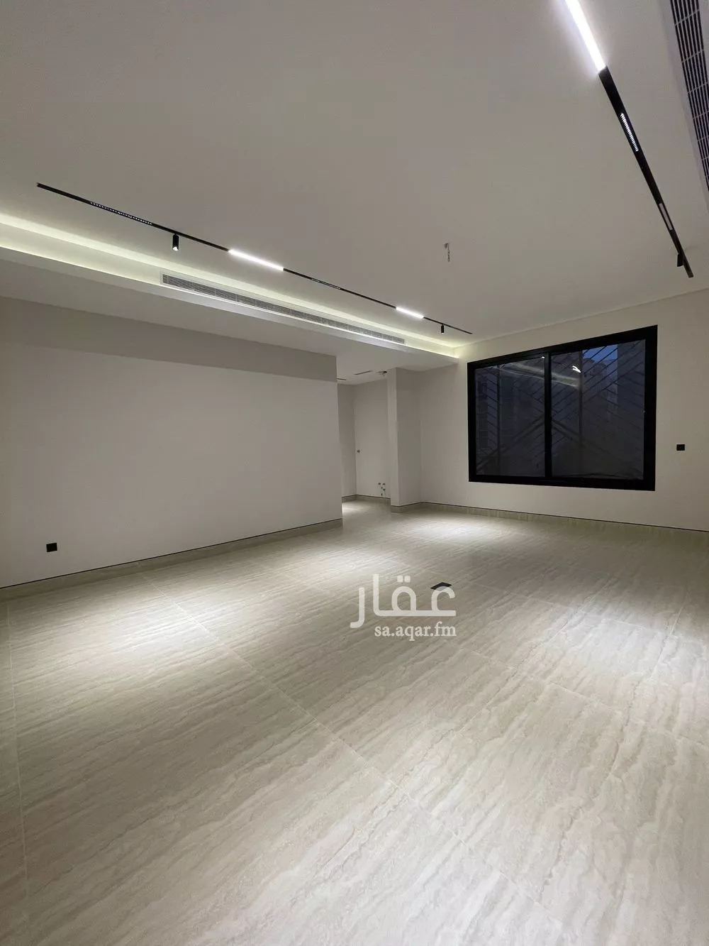 شقة 2 غرف في الحمراء 1