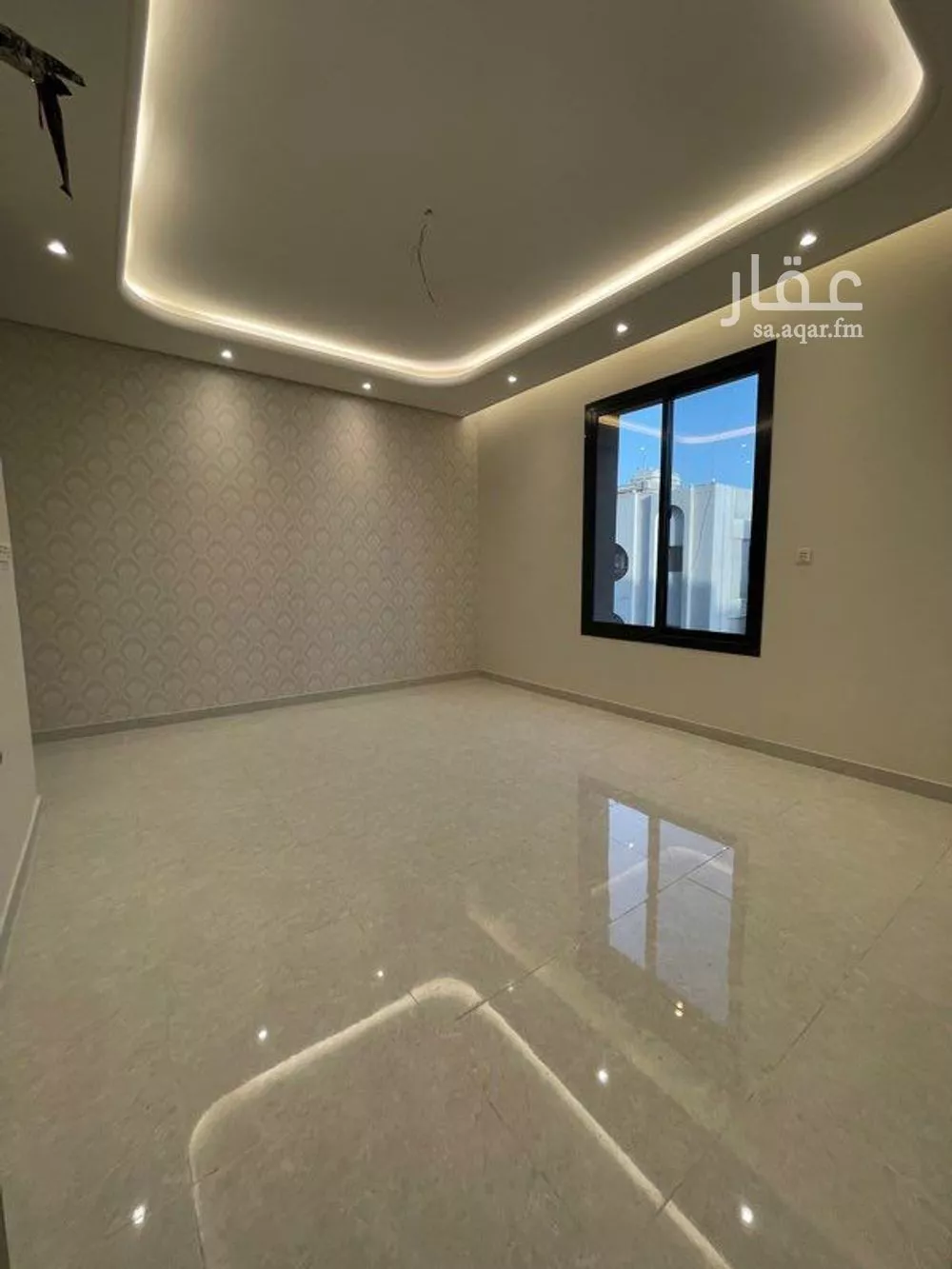 شقة 5 غرف في العزيزية 3