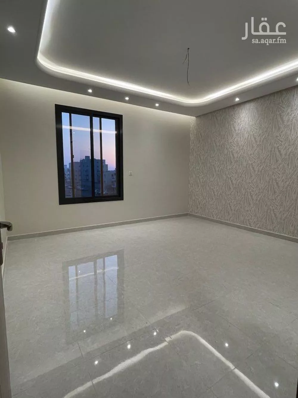 شقة 4 غرف في العزيزية 1