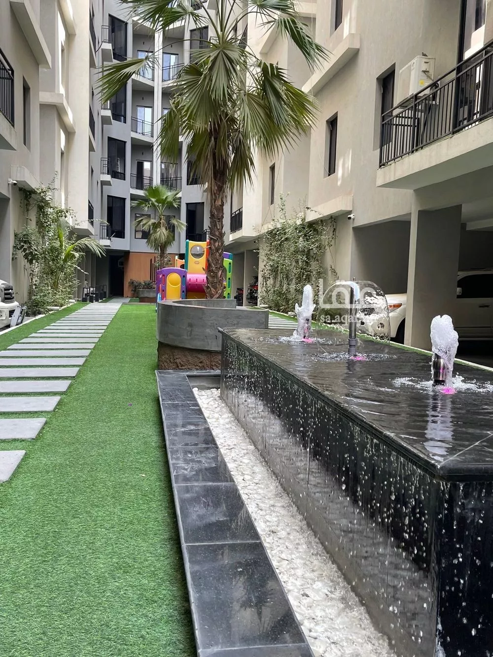 شقة 6 غرف في الورود 1