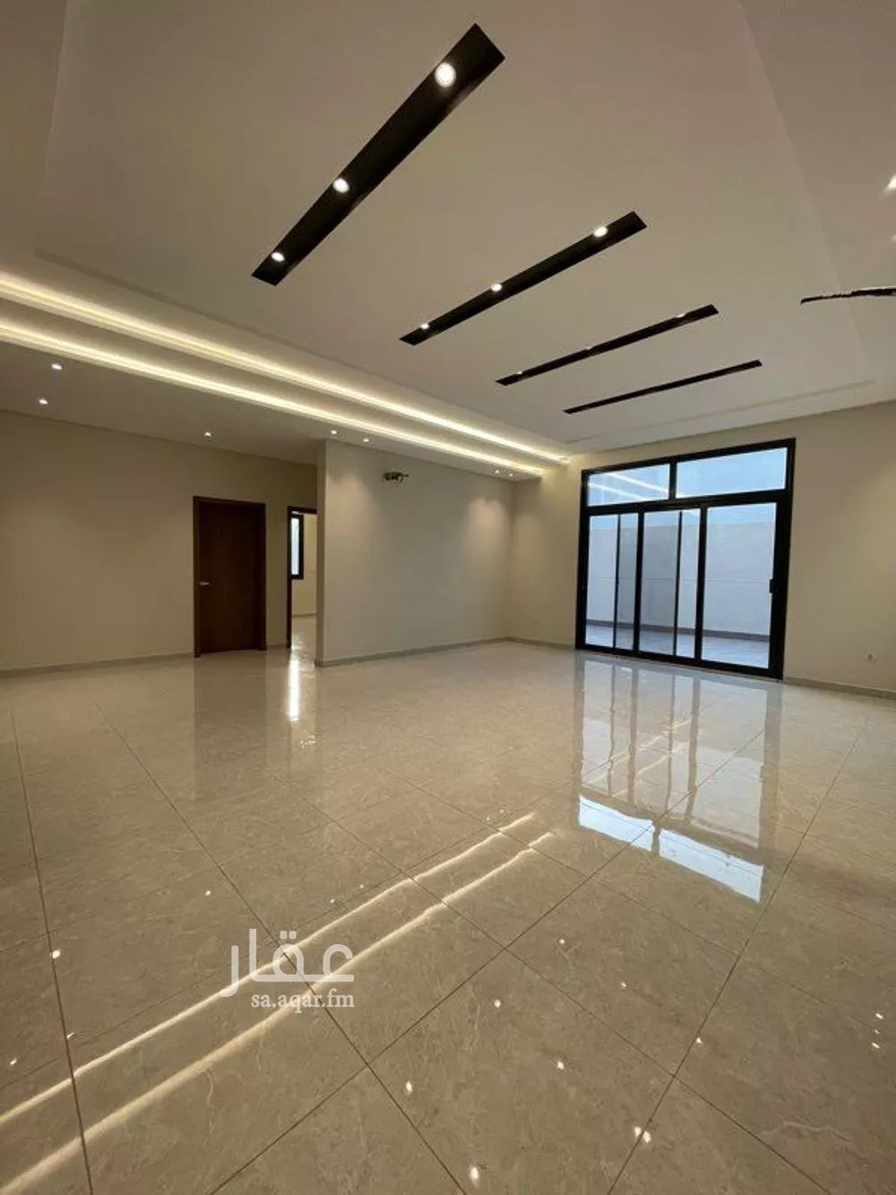 شقة 5 غرف في الورود 2